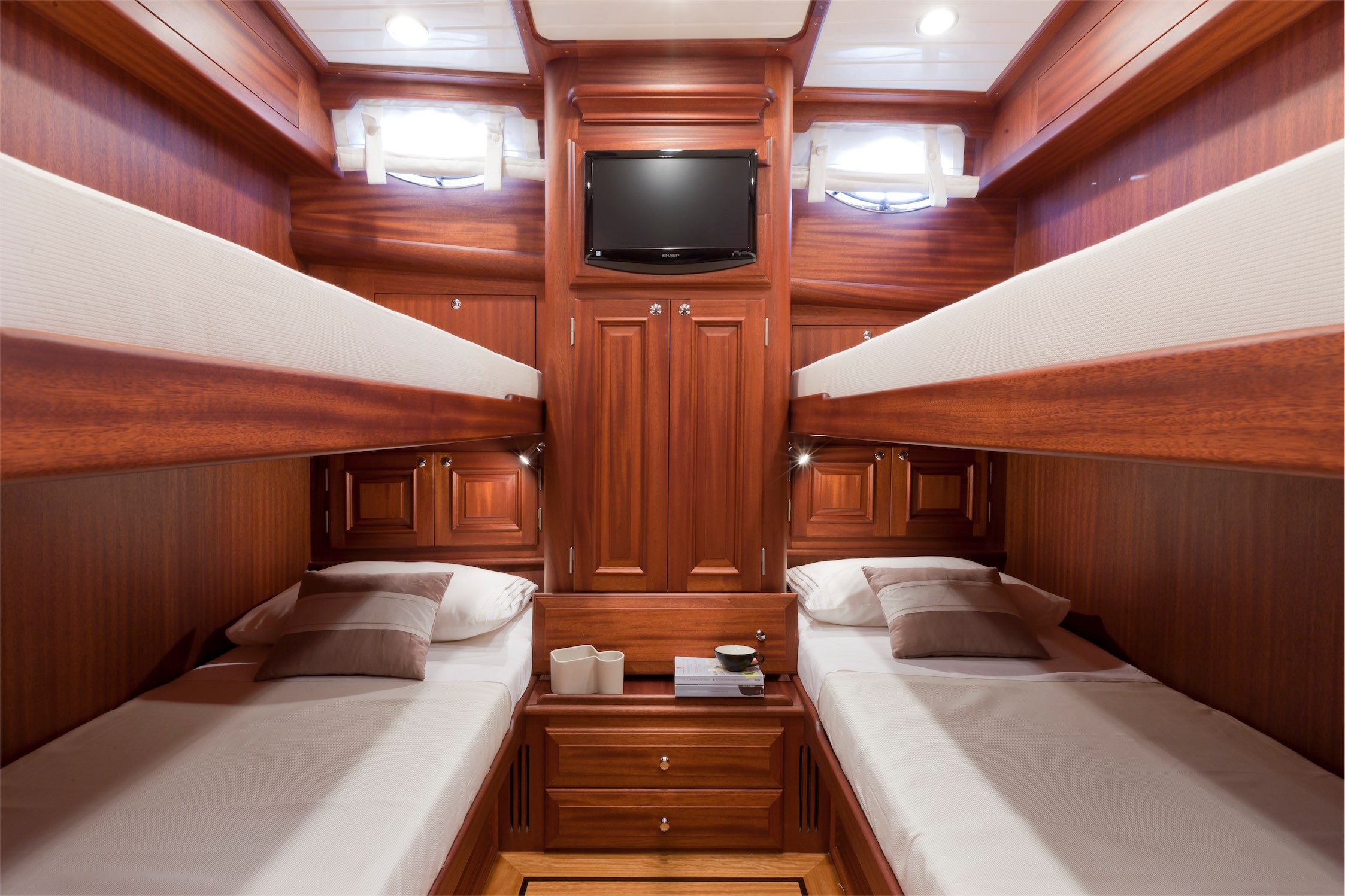 M/Y VİÇEM 12